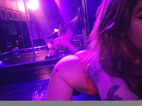 Khloe Deville ポルノスター 写真