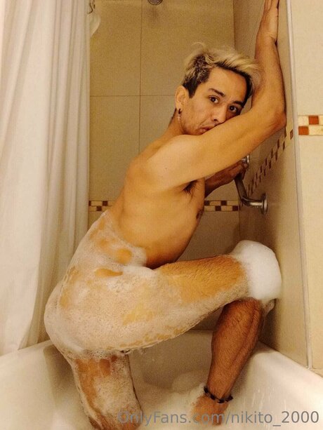 大学生のティーンオンリーファン トップ 写真