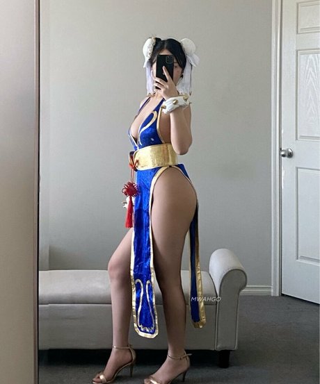 mwahgo 独占スター 写真