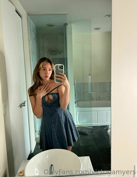 アジア人男性オンリーファンズ ポルノ 画像