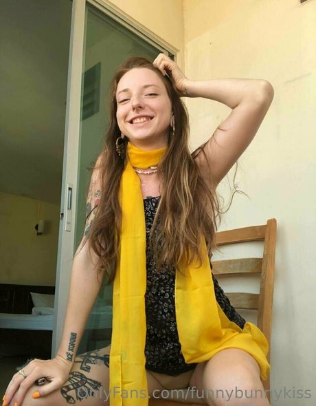 逆輪姦 オンリーファンズ 無料ヌード 写真