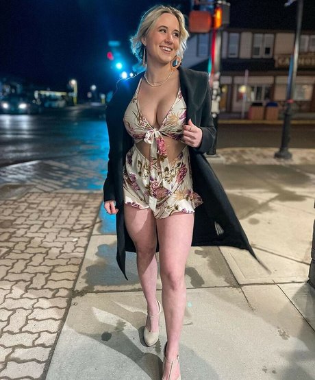 陸軍の熟女オンリーファンズ セクシーxxx 画像