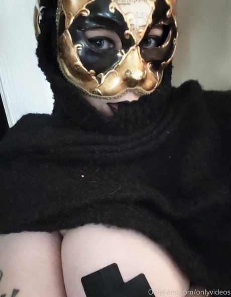 onlyvideos ヌードスター 写真