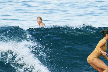 巨乳ソロオンリーファンズ セクシーヌード 写真