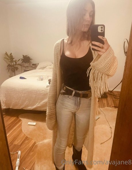 avajane8 エロティックモデル ギャラリー