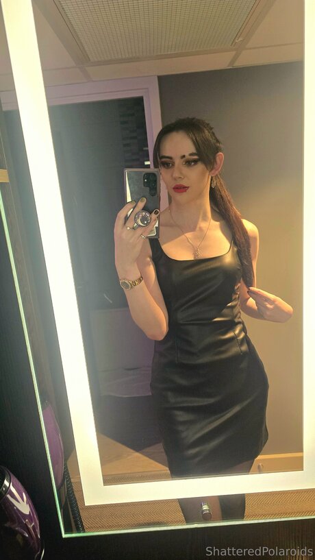 shatteredpolaroids 高品質のポルノスター 写真