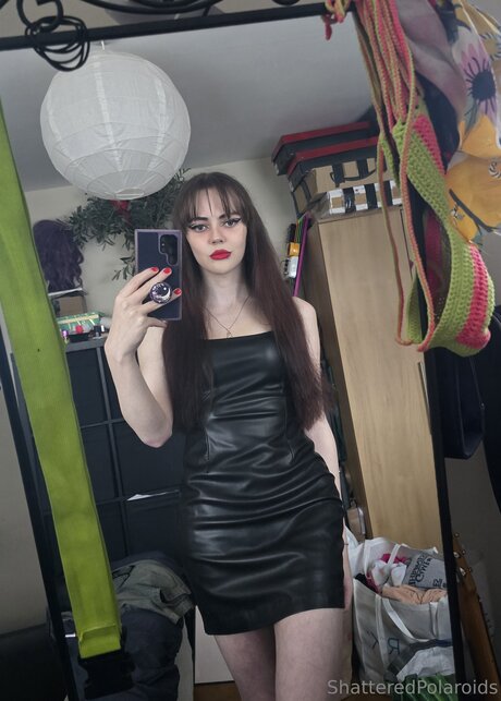 shatteredpolaroids ホットモデル 写真