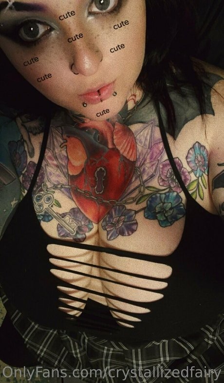crystallizedfairy ポルノスター 写真
