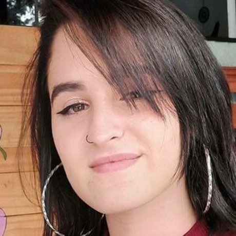 Amanda Markevitch 裸の女優 写真