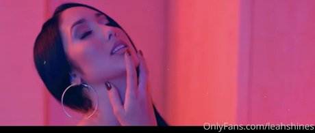 leahshines 可愛い女優 写真