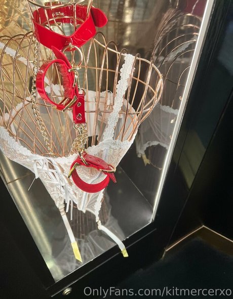 曲線美のラテン系オンリーファンズ 無料ヌード ギャラリー