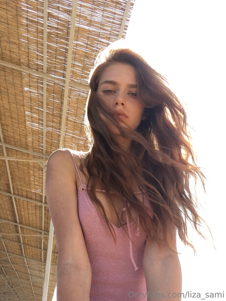 Liza Sami ポルノスター HD 写真