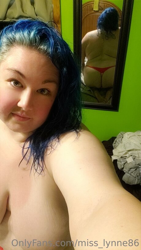 Miss Lynne86 アダルトモデル 写真