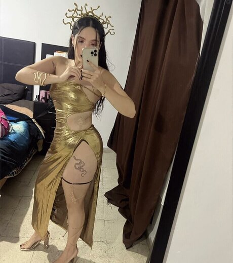 赤毛の熟女オンリーファンズ ポルノ 画像