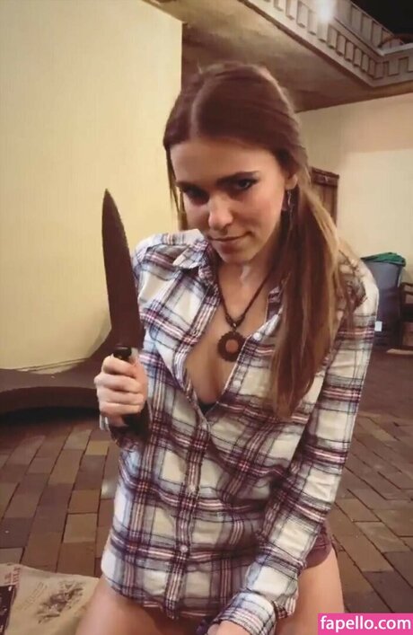 Amymarie Gaertner エロティックなポルノスター 画像