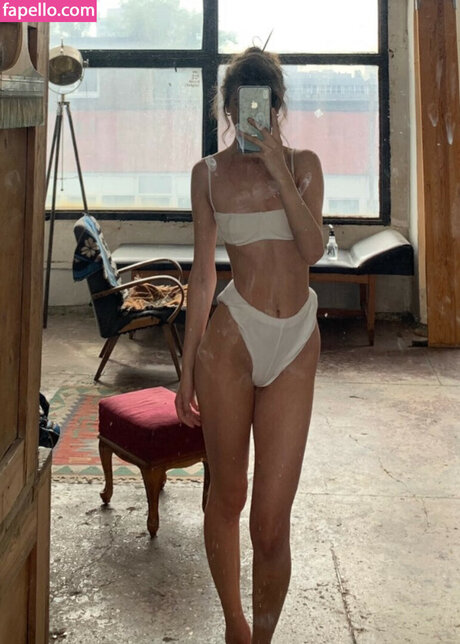 nesegodnyai 美しいモデル 写真