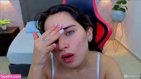 Armpit Fetish 可愛いモデル 写真