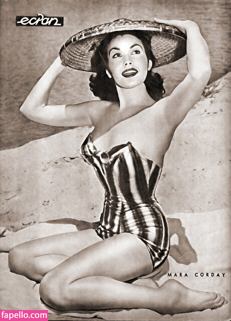 Vintage English Pinups アダルトモデル 写真