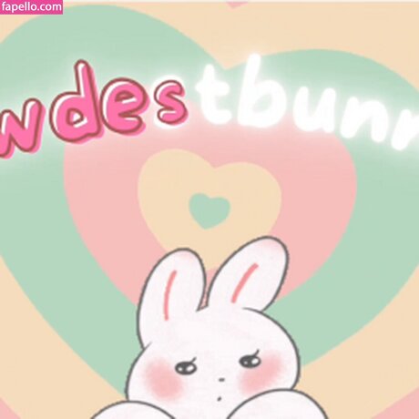 lewdestbunnie 裸のスター 画像