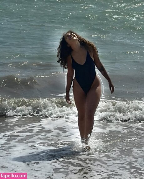 Giovanna Pitel アダルトスター 写真