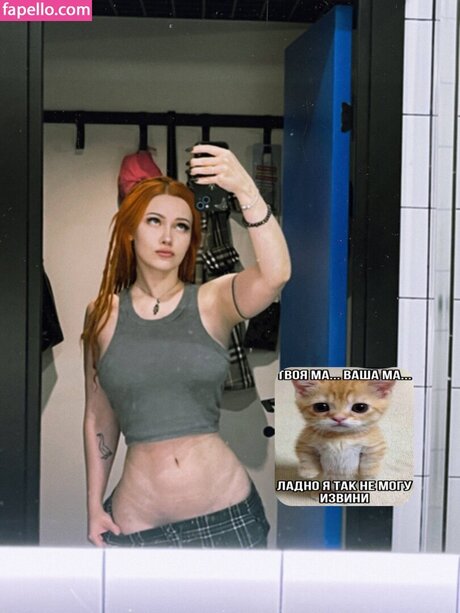 quqqurr スター ヌード 写真