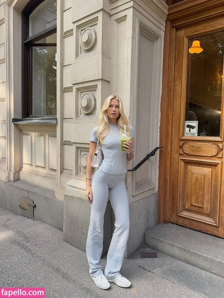 Hilda Sigurdsson ホットなモデル 画像