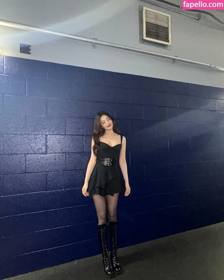 Park Soo young 裸のポルノスター 画像