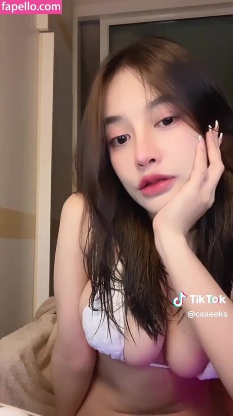 バニーヌードオンリーファンズ セクシー裸 写真