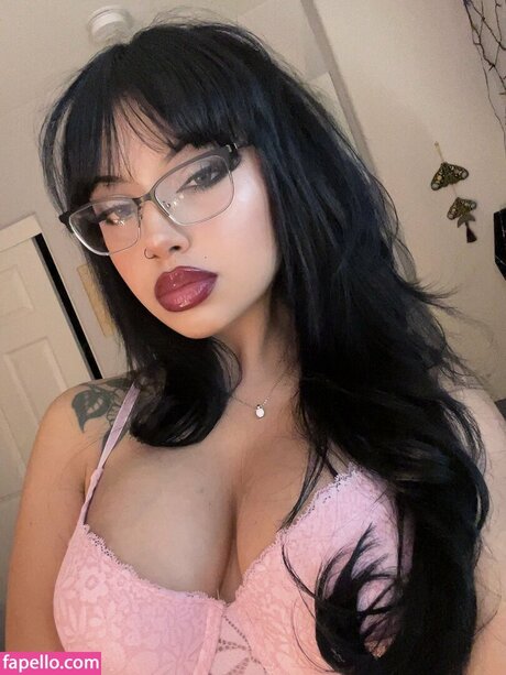 Liz Alexa ポルノスター 独占 画像