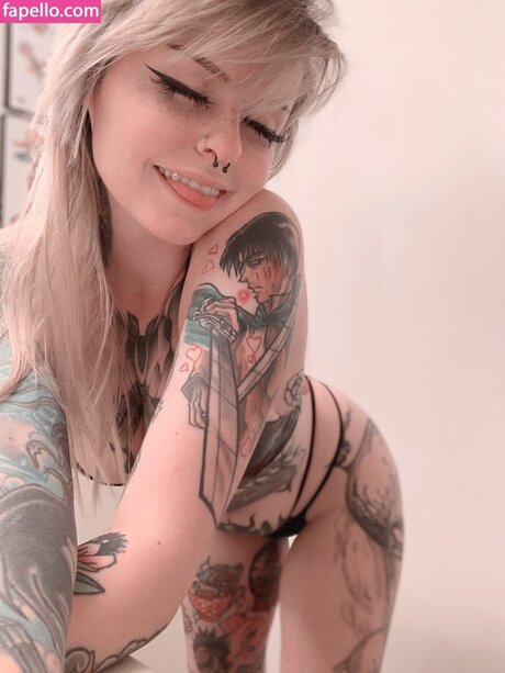 faithfitzy 可愛い女優 ギャラリー