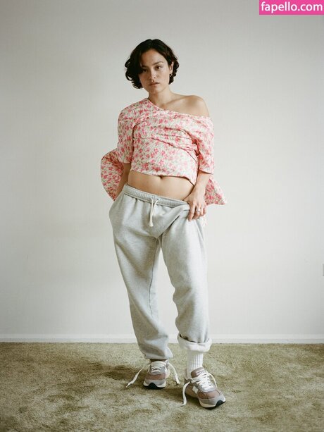 Chase Sui Wonders エロティックモデル 写真