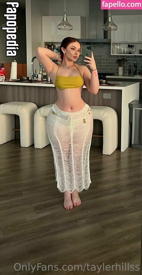 Tayler Hillss アートスター 画像