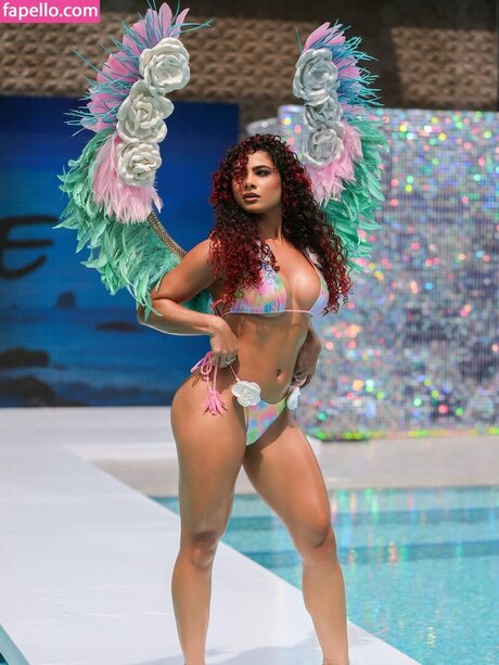 クローズアップマンコオンリーファンズ ヌード ギャラリー