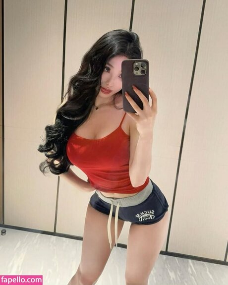 Mimi 1 1 Mimi 1 2 xxxモデル 写真