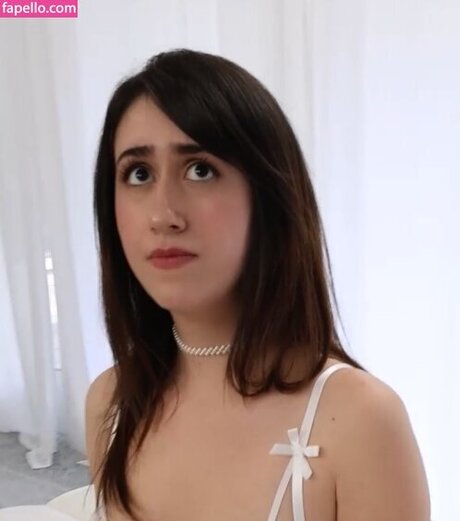 Khloe Mendosa ポルノスター ヌード 画像