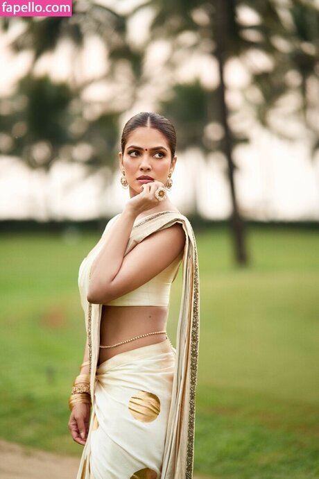 Malavika Mohanan 無料女優 アーカイブ