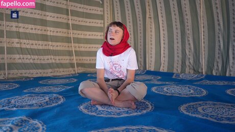 Greta Thunberg ホットスター 写真