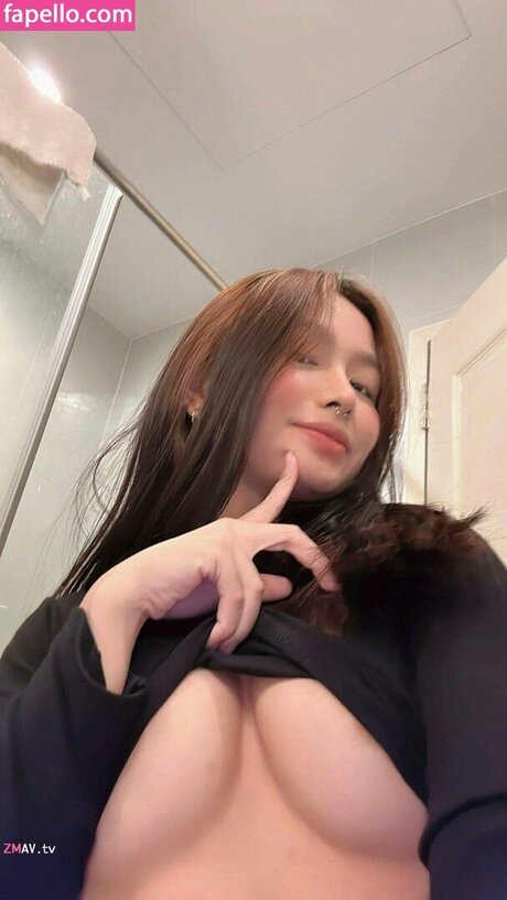 callmebabiej 美しいポルノスター 写真