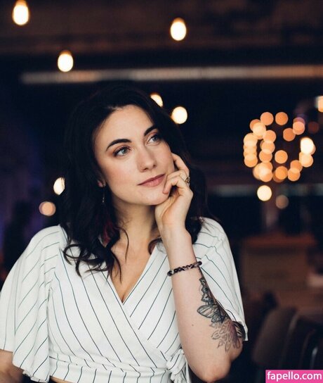 maghla アダルトスター 画像