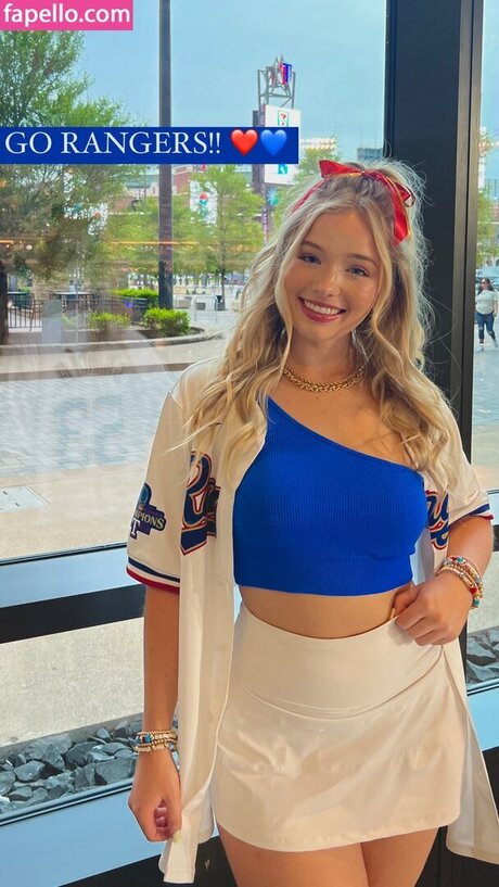 Lynzie Fulton ポルノスター トップ 写真