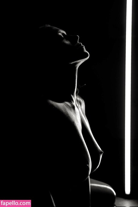 Yuliana Prokhorenko 素敵なモデル 写真