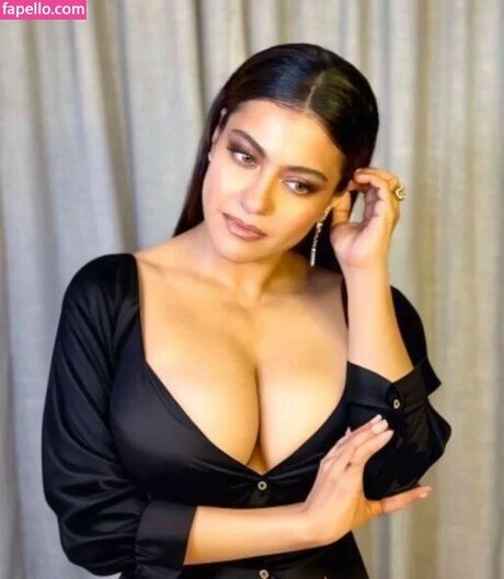 Kajol Devgn 素敵なモデル 写真