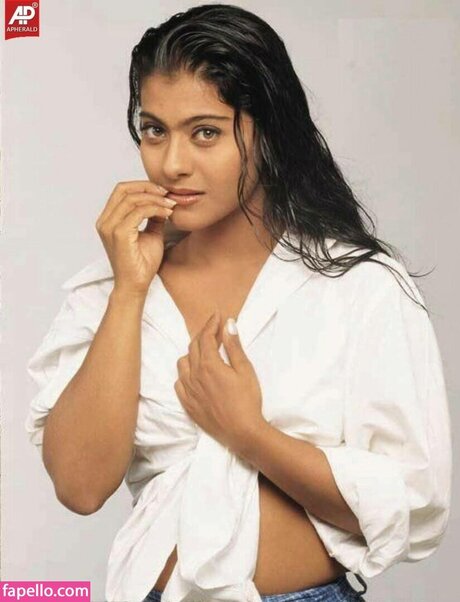 Kajol Devgn 独占スター 写真