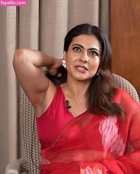 Kajol Devgn HDモデル 画像