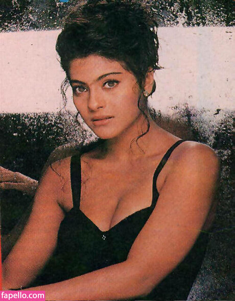 Kajol Devgn モデル 写真
