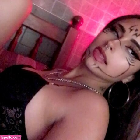 lucii p セクシーモデル 画像