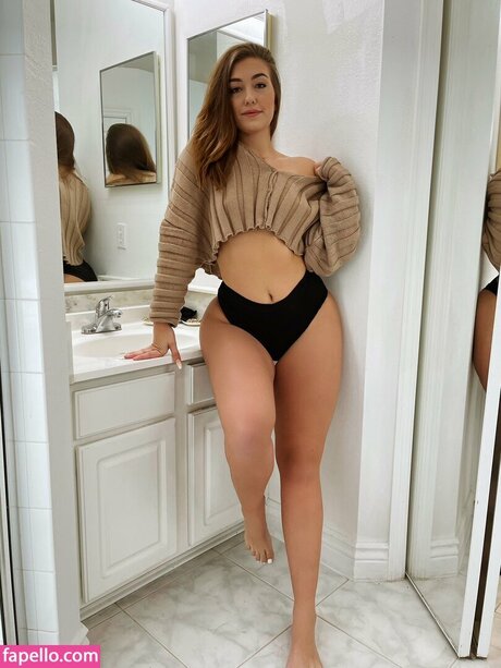 巨乳ソロオンリーファンズ アダルト 写真