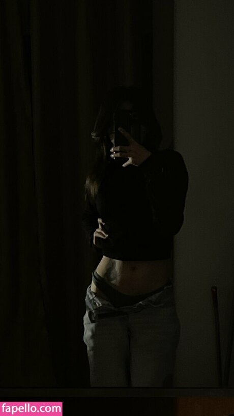 Genospov エロティック女優 写真