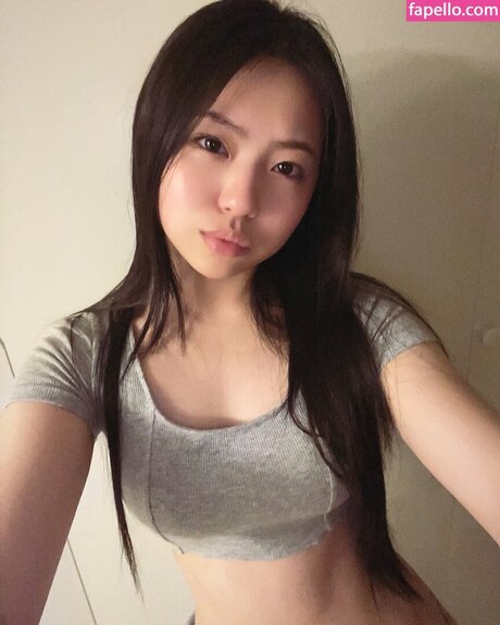 aishlvsu ポルノスター 素敵 写真