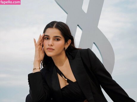 ナチュラルガールズオンリーファン セクシー裸 写真